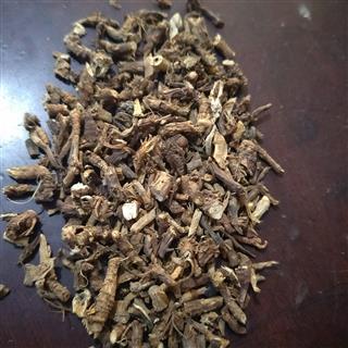 柴胡 黄柴胡,俗称金沸草. 产地 黑龙江省